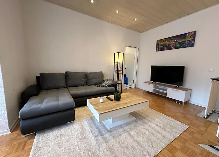 Lejlighed Schoen Wohnen ! Netflix Nespresso Kueche Parkplatz Garten